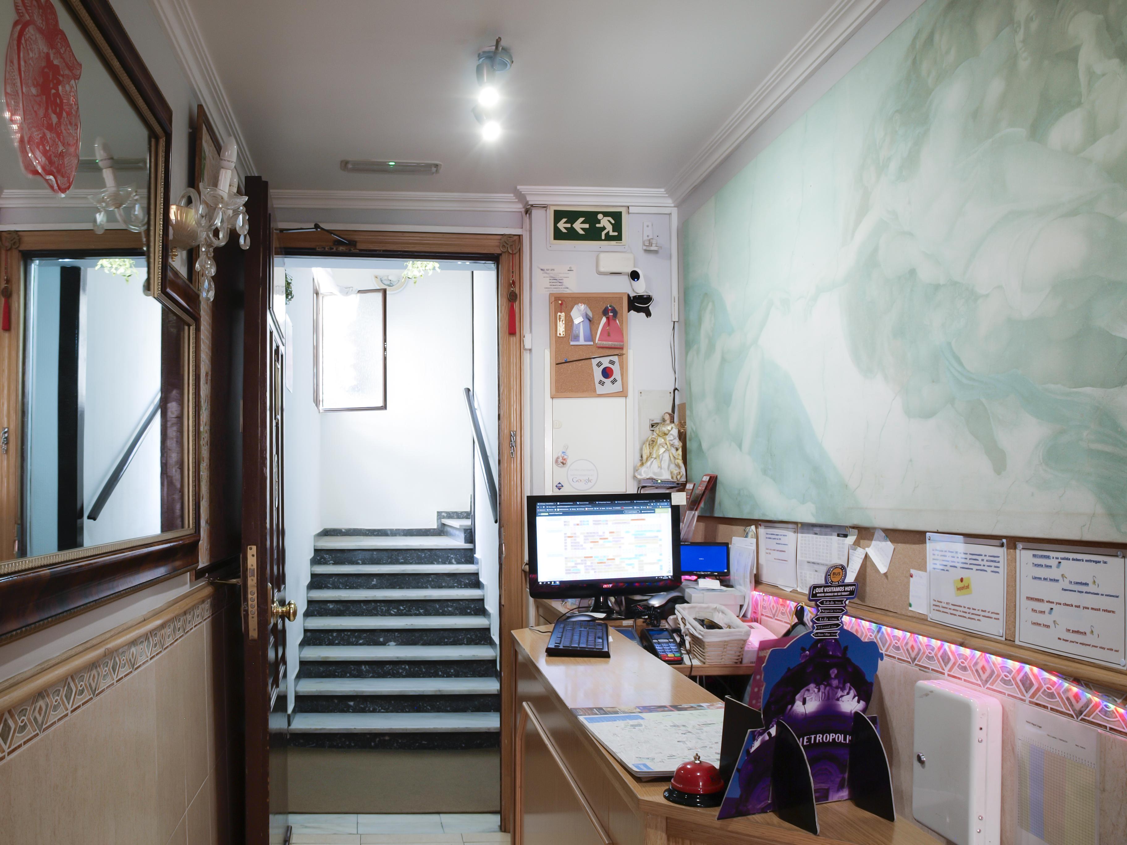 Rc Miguel Angel Hostel Μαδρίτη Εξωτερικό φωτογραφία Reception